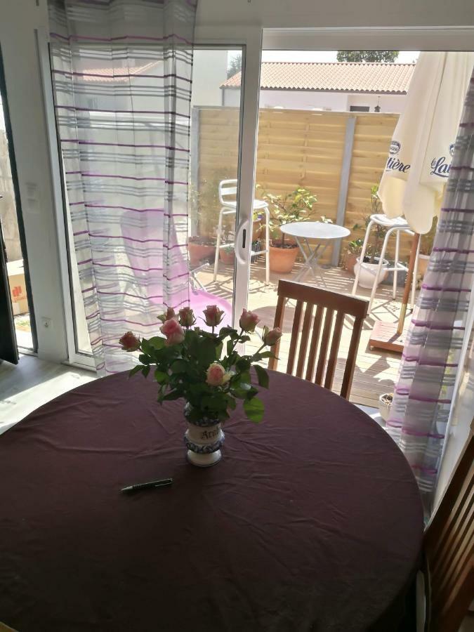 Maison au Calme Climatisée avec spa de mai à fin octobre Villa Royan Exterior foto